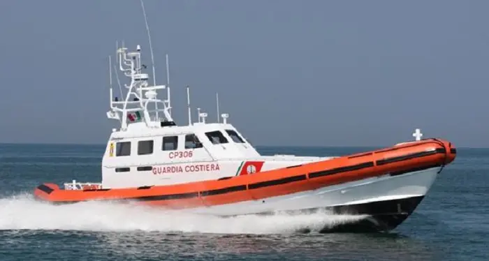 Arbatax. Malore sulla nave: soccorsa donna incinta