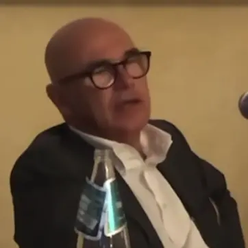 La villa di Renato Soru all'asta per debiti con Banca Intesa