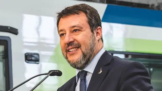 Salvini: “Tra alcune settimane al via i lavori per il ponte sullo Stretto”