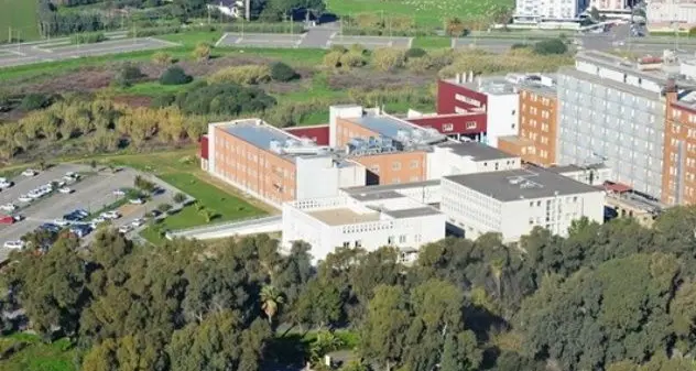 Reparto di medicina del San Martino. Assl di Oristano: “Una sola positività al Coronavirus su 82 tamponi”