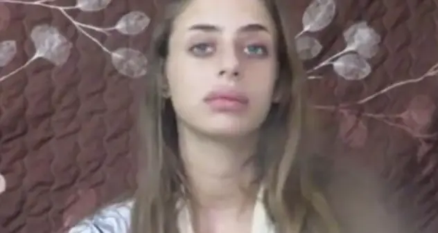 \"Sono ferita, riportatemi a casa\", Hamas pubblica il primo video di un ostaggio israeliano