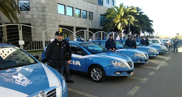 Coronavirus. I fratelli Ibba del Centro cash donano uova di Pasqua alla questura di Oristano