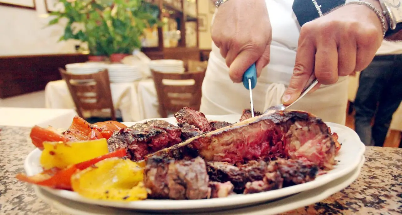 Anche cucinare inquina: manzo e agnello tra i cibi sotto processo