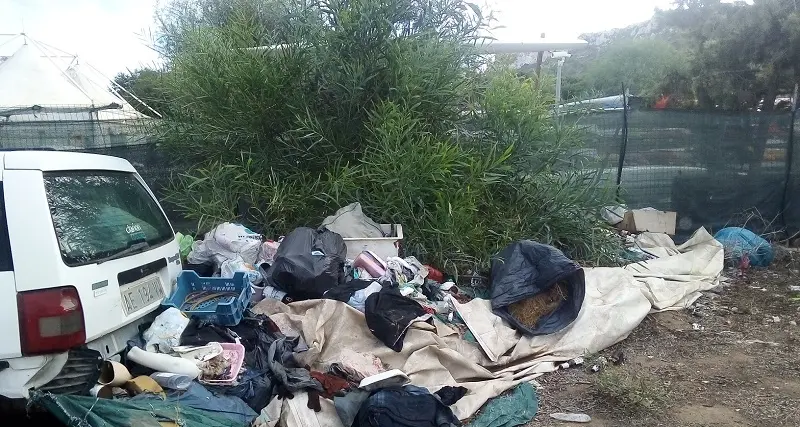 Un'altra discarica a Cagliari, a pochi passi dalla spiaggia: la denuncia di Valerio Piga