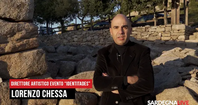 “Identidades in Monte Senes”: maschere, melodie e balli della tradizione sarda a Irgoli
