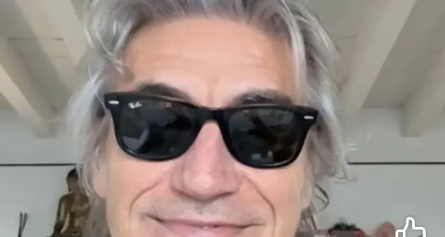 Ligabue: “Capodanno ad Alghero per recuperare il tempo perduto con gli amici della Sardegna”