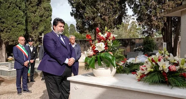 Commemorazione dei defunti, l’omaggio di Solinas agli ex presidenti