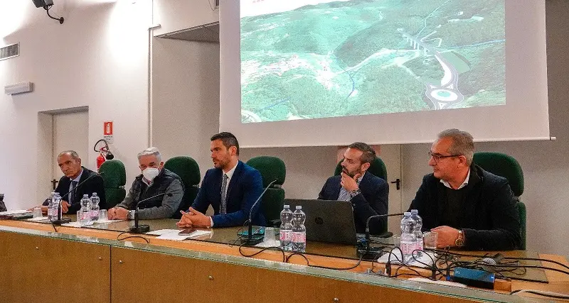 Strade: la nuova trasversale sarda collegherà Oristano a Tortolì