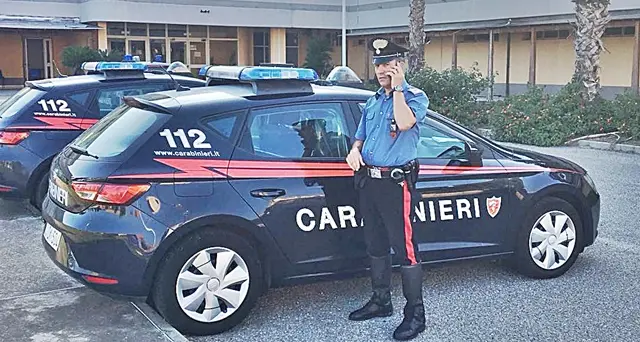 Esplosivo e droga in casa, nei guai un giovane arrestato dai Carabinieri