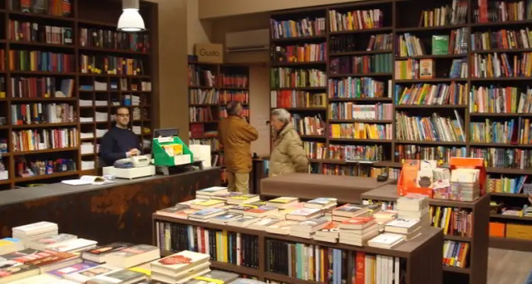 Respinto il ricorso al Tar, le librerie dell'Isola rimangono chiuse