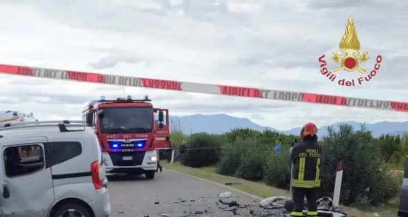 Scontro frontale a Sant'Antioco: 51enne muore sul colpo