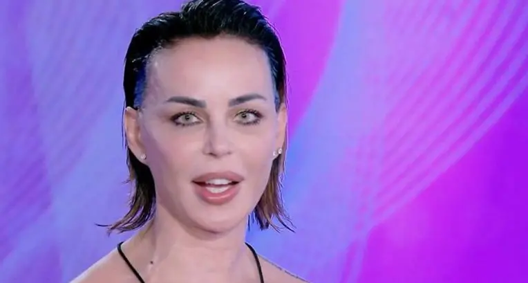 Nina Moric a Verissimo: \"Ho rischiato di morire, questa è ultima intervista\"