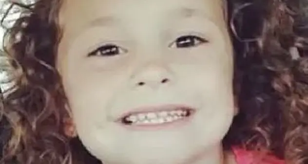 Muore in un incidente stradale la bimba che aveva cucito mascherine per le infermiere