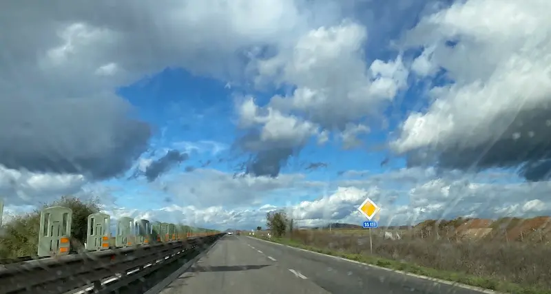 Meteo. Ciclone invernale in arrivo, piogge e venti forti al Centrosud