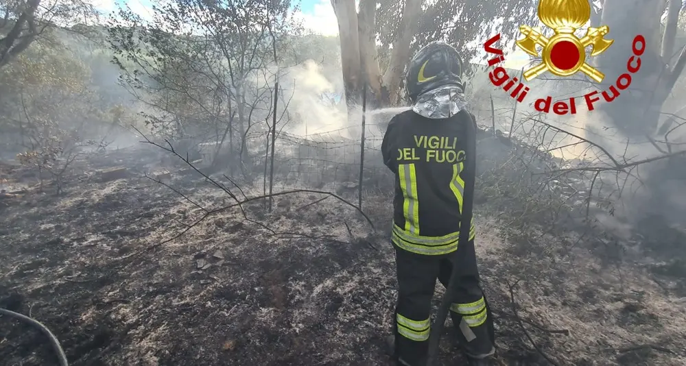 Fiamme a Murta Maria e Cugnana, interviene il 115