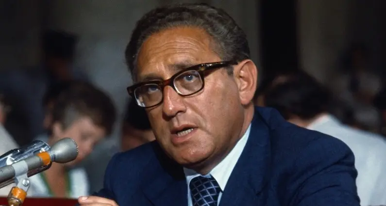 Morto a 100 anni Henry Kissinger, ex segretario di Stato Usa
