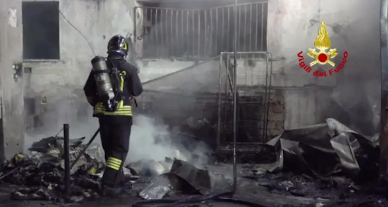 Incendio all’ospedale, la rabbia dei parenti delle vittime