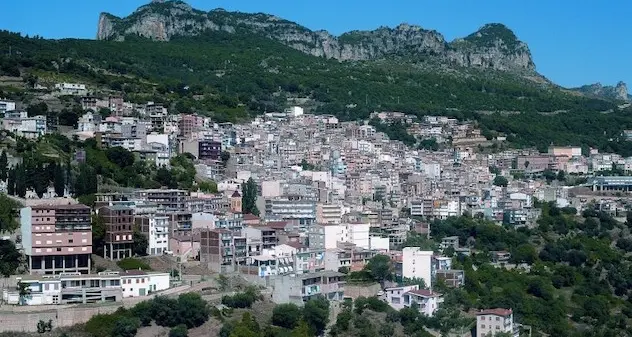 Coronavirus. Il sindaco di Jerzu: “Senza un indice Rt le attività non possono riaprire”