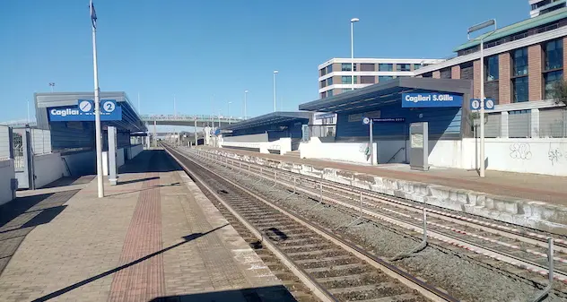 Siglato accordo con Rfi. Solinas: “Strumento innovativo per programmare lo sviluppo della rete ferroviaria”