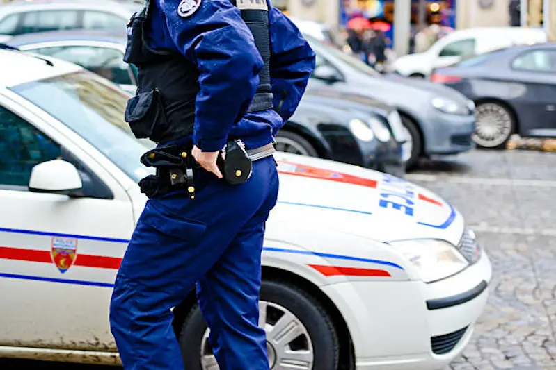 Paris Policeman