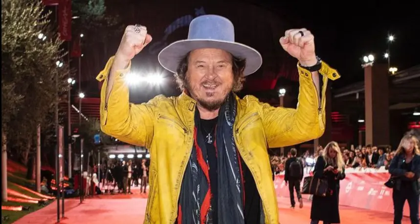 Zucchero e Salmo a Olbia, navette gratis per concertone di Capodanno