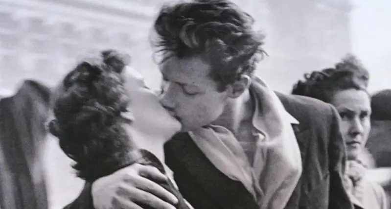 Addio a Francoise Bornet, protagonista del 'Bacio' di Doisneau: aveva 93 anni