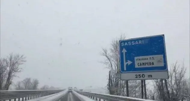 In Sardegna arriva un ciclone di vento, pioggia e gelo per l'Epifania