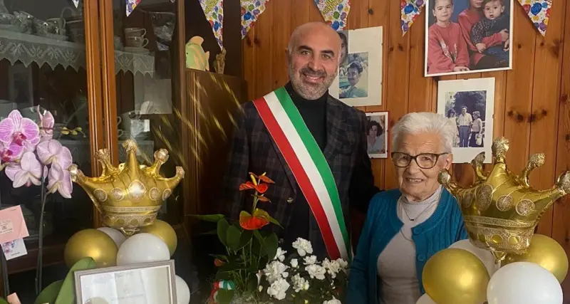 Festeggiati a Villasor i 100 anni di Esolina Matta