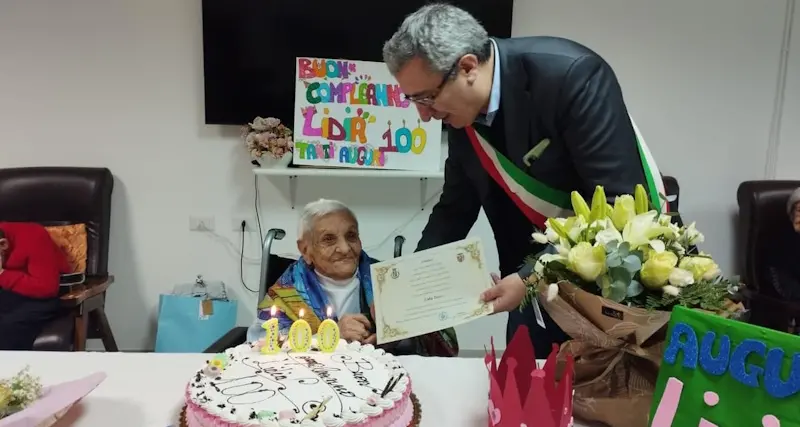 Mandas. Compleanno centenario per Lidia Tocco: gli auguri del sindaco