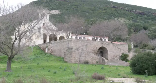 Alghero, Valverde: Santa Messa all'aperto il 26 Maggio, ma il Santuario resta chiuso