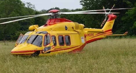 Cade in dirupo mentre è al lavoro: donna di 58 anni ricoverata in codice rosso