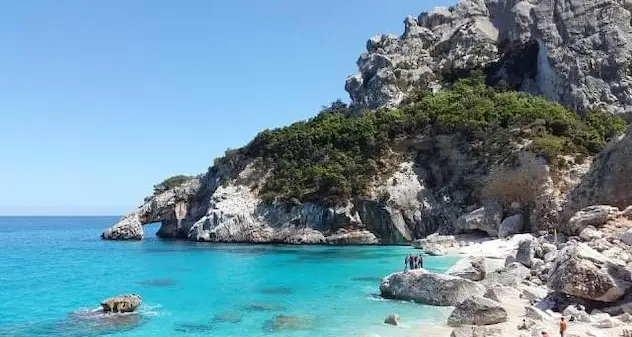 Cala Goloritzé a numero chiuso: massimo 250 bagnanti