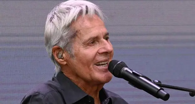 Claudio Baglioni annuncia il ritiro: \"Dal ring si scende quando si è vincenti\"