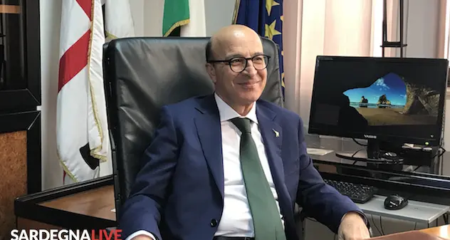 Fase 2, l’assessore Nieddu precisa: su certificazione nessun passo indietro. Il Governo dia risposte