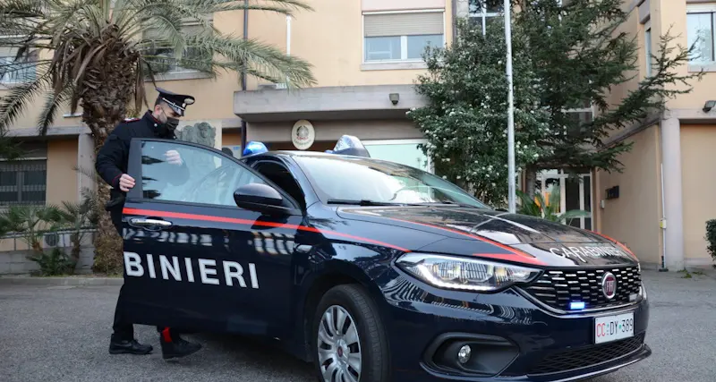 Assemini. In libertà vigilata, ruba una borsa poi torna in comunità