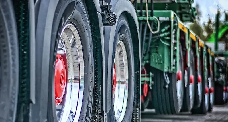 La protesta degli agricoltori arriva anche in Sardegna: trattori in piazza