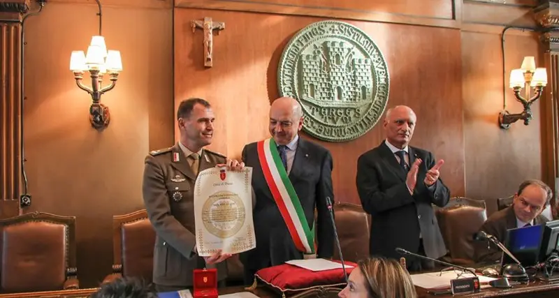 Trieste conferisce cittadinanza onoraria alla Brigata Sassari