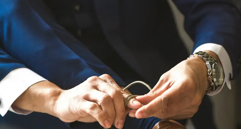 Orologi per lo sposo: quale indossare nel giorno più importante?