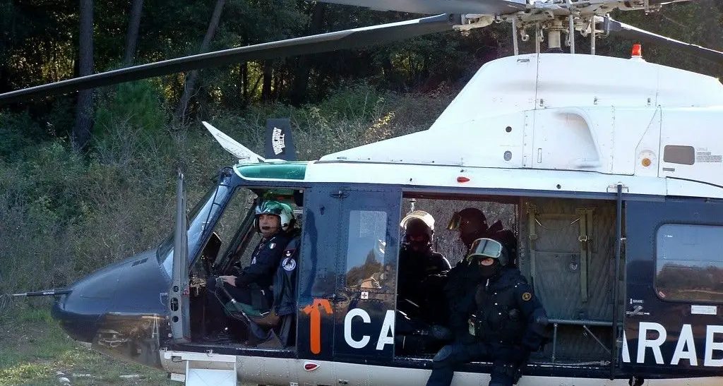 Cagliari. Caccia a due malviventi: hanno rapinato guardia giurata e sparato un colpo di pistola