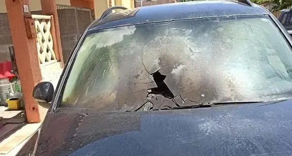 Fuoco alla macchina di un sindacalista
