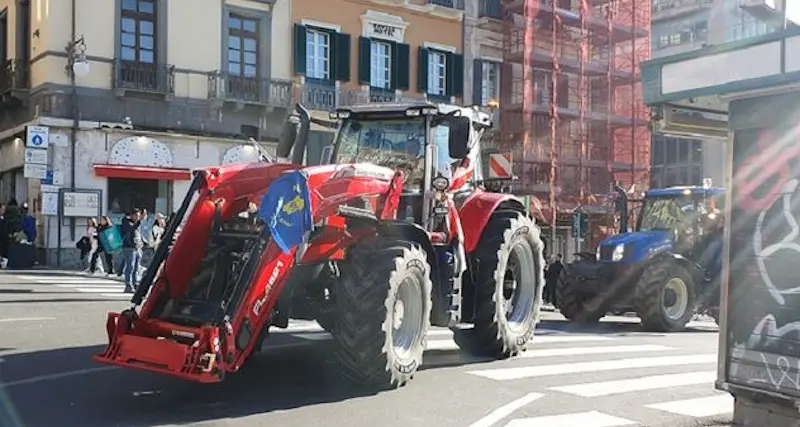 Cagliari, prosegue la protesta dei trattori: “Vogliamo garanzie e riposte”