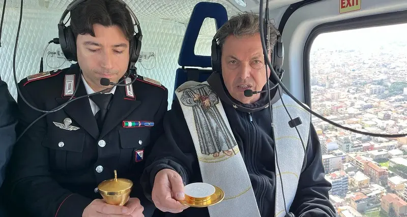 Giornata del malato: la messa in volo del cappellano dei Carabinieri