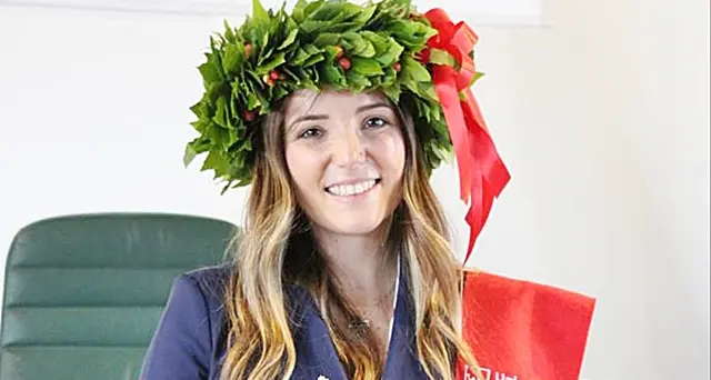 Roberta Zanda, in aula consiliare del Comune laurearsi ai tempi del Covid