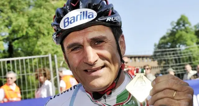 Coma farmacologico per Alex Zanardi, condizioni stabili ma gravi