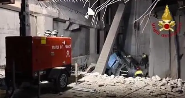 Crollo Firenze, proseguono ricerche ultimo disperso