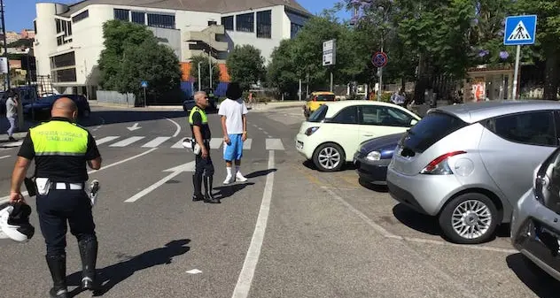 Cagliari. Auto esce dal parcheggio e investe una 91enne