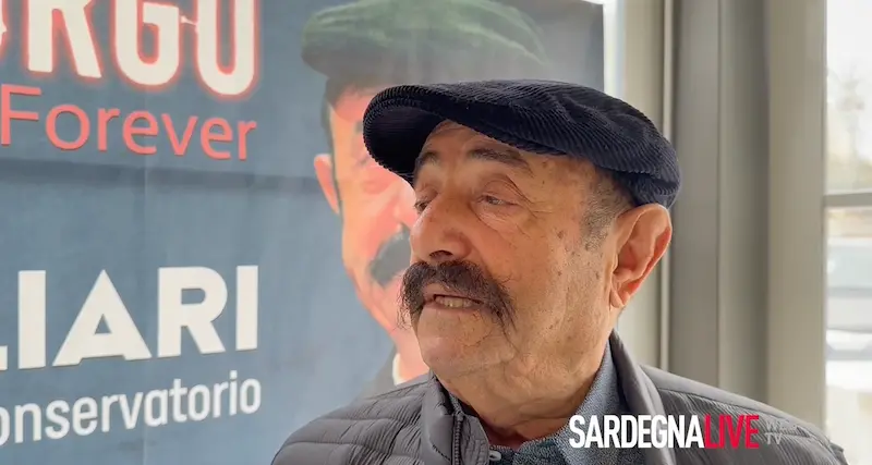 Benito Urgu annuncia il suo addio alle scene | VIDEO