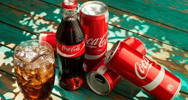 Coca Cola boicotta Facebook e si unisce alla lotta contro il razzismo