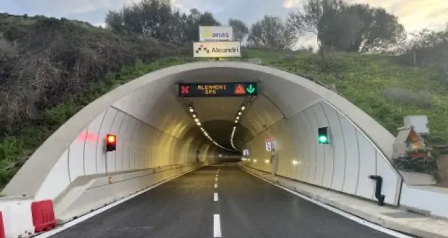 Conclusi i lavori nella galleria sulla 131 Dcn tra Budoni e Posada