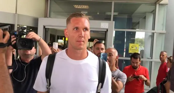 Olsen saluta Cagliari: tornerà alla Roma